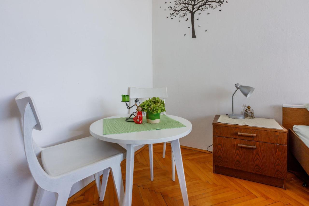 קריקווניצה Apartments Marmar מראה חיצוני תמונה